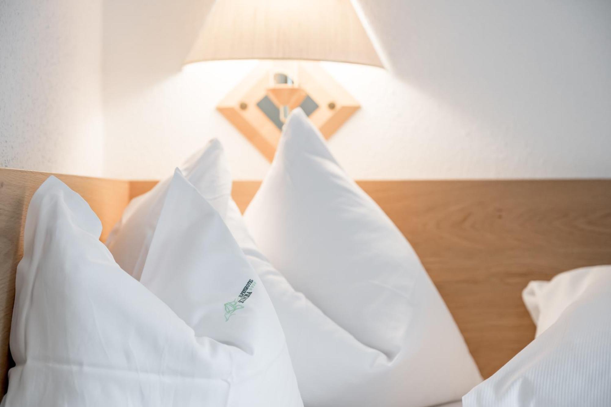 Alpenhotel Zimba Brand  Værelse billede